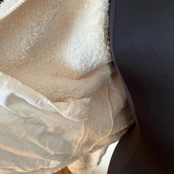 Marine Layer Sherpa Jacket - Picture 5 of 14